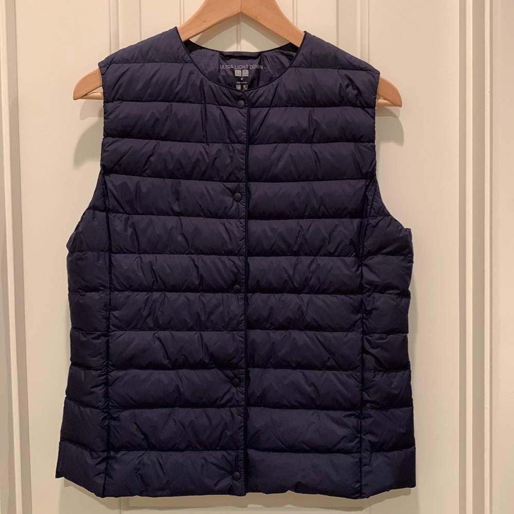 Uniqlo ultra light down vest